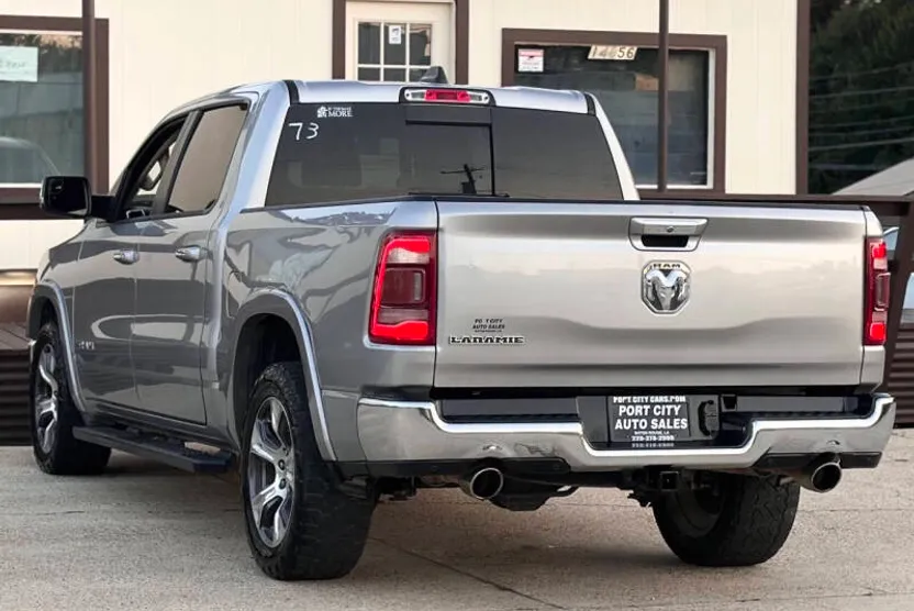 2019 Ram 1500 Laramie photo 1