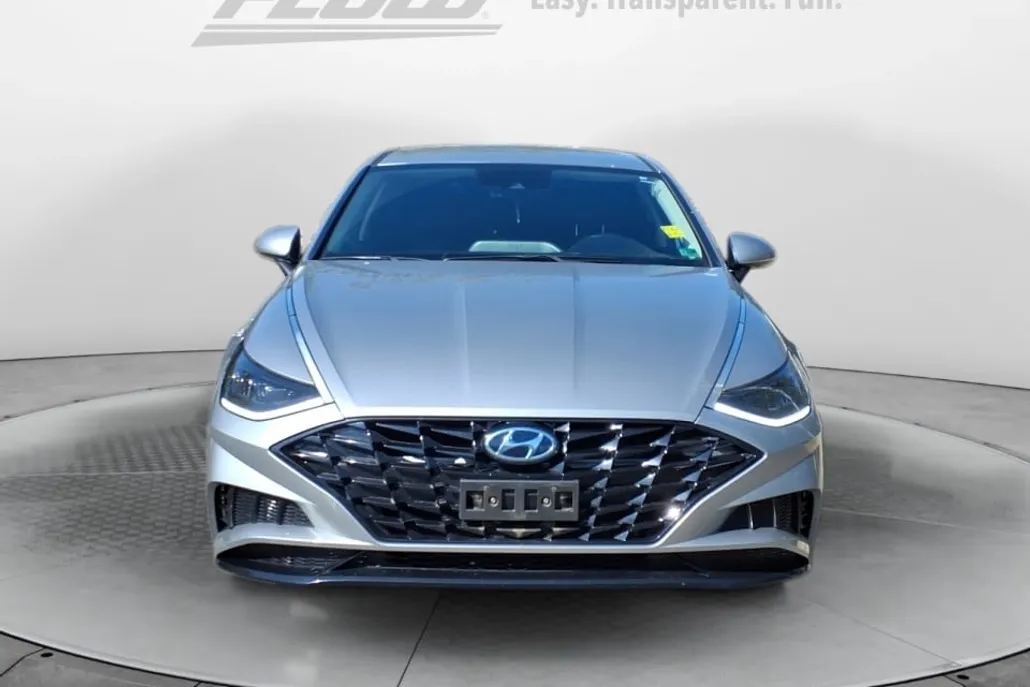 2020 Hyundai Sonata SEL photo 1