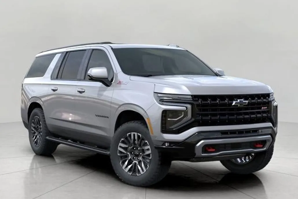 2025 Chevrolet Suburban Z71 photo 1