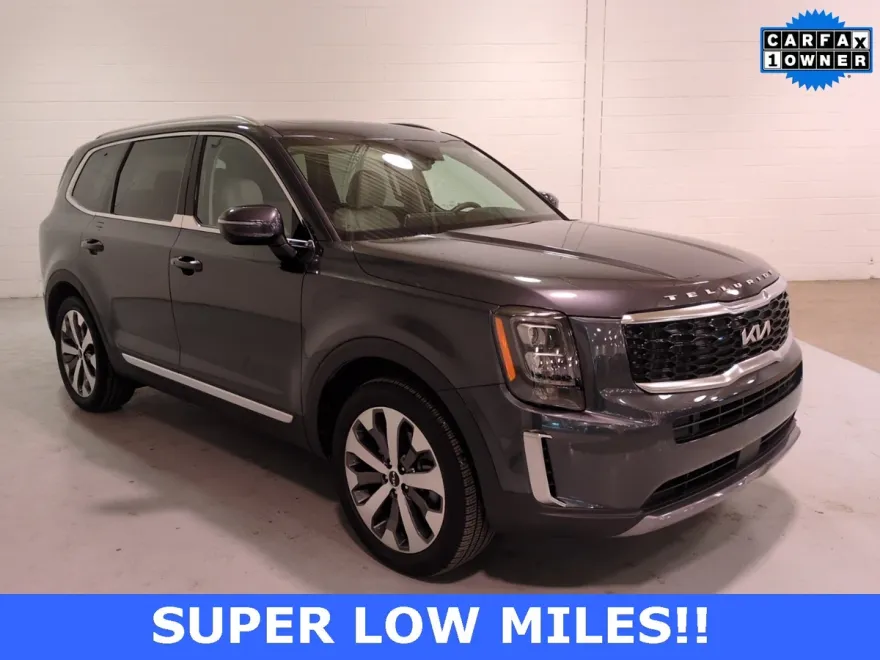 2022 Kia Telluride EX photo 1