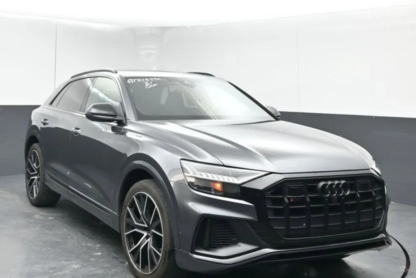 2021 Audi SQ8 Prestige photo 1