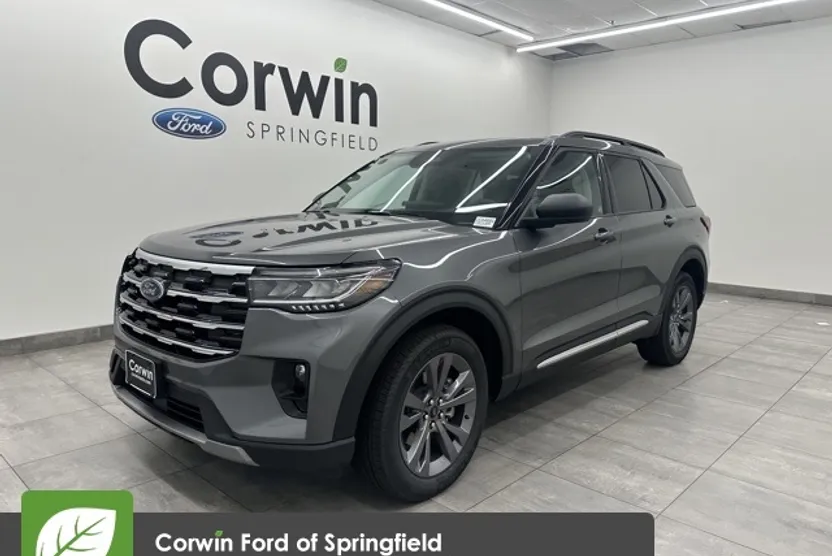 2025 Ford Explorer photo 1