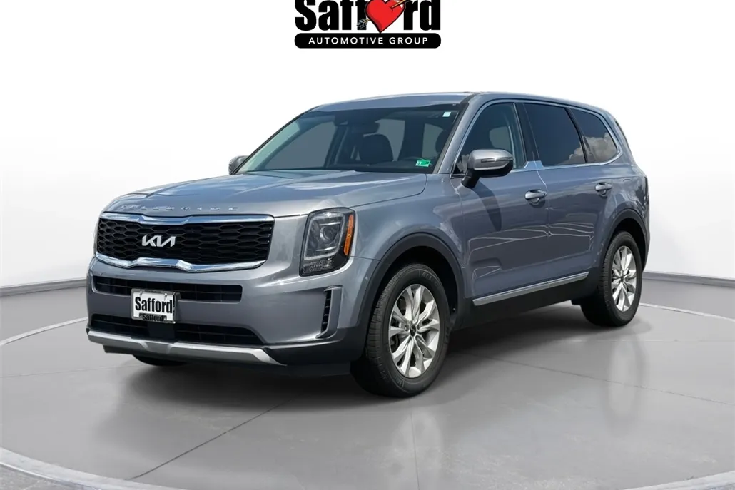 2022 Kia Telluride LX photo 1