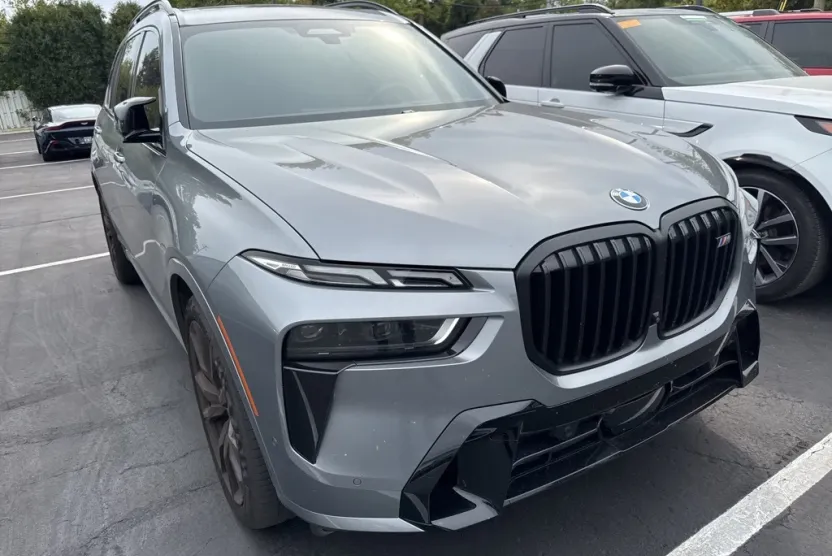 2024 Bmw X7 M60i photo 1