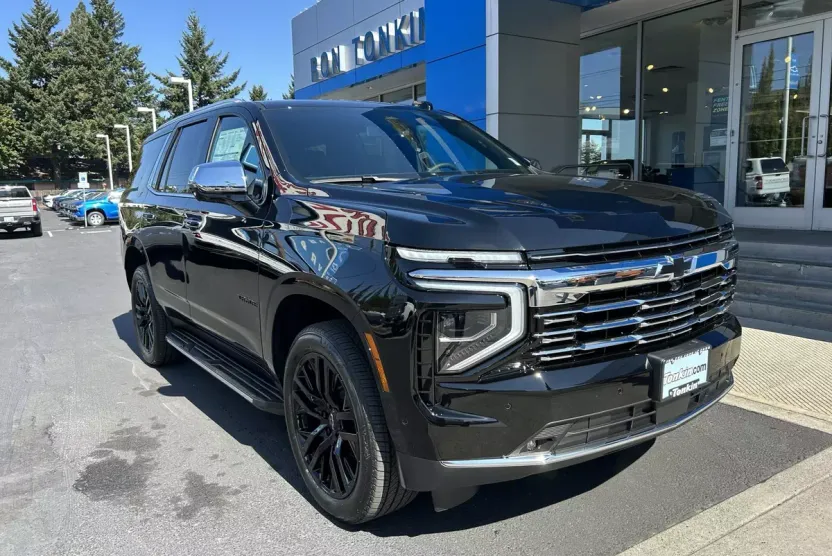2025 Chevrolet Tahoe Premier photo 1