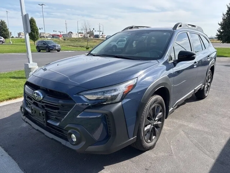 2025 Subaru Outback Onyx Edition XT photo 1