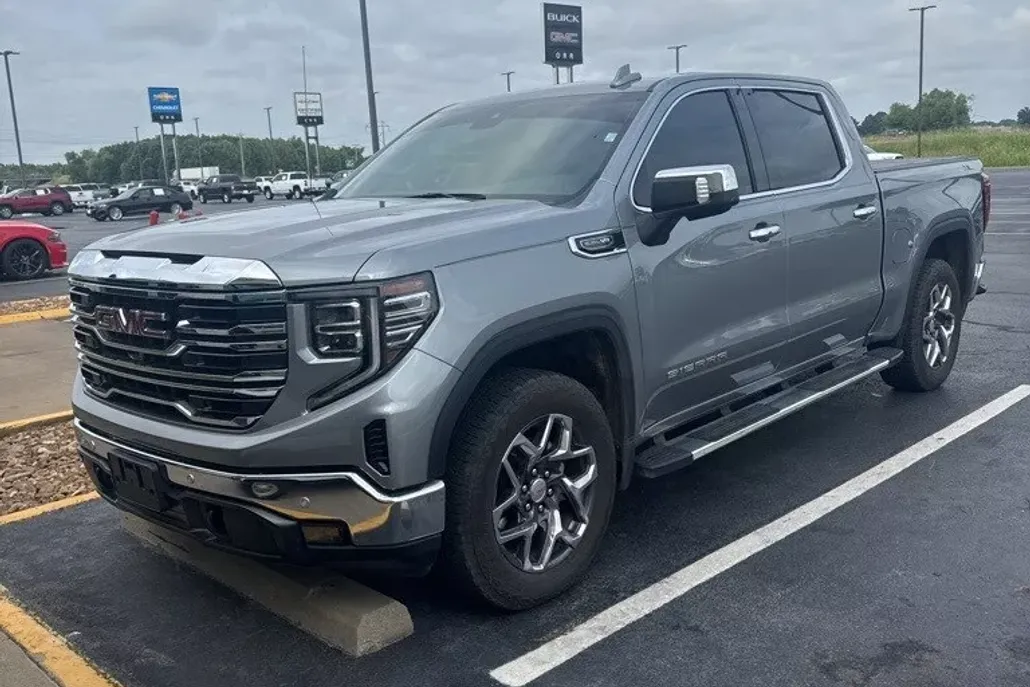 2024 Gmc Sierra 1500 SLT photo 1