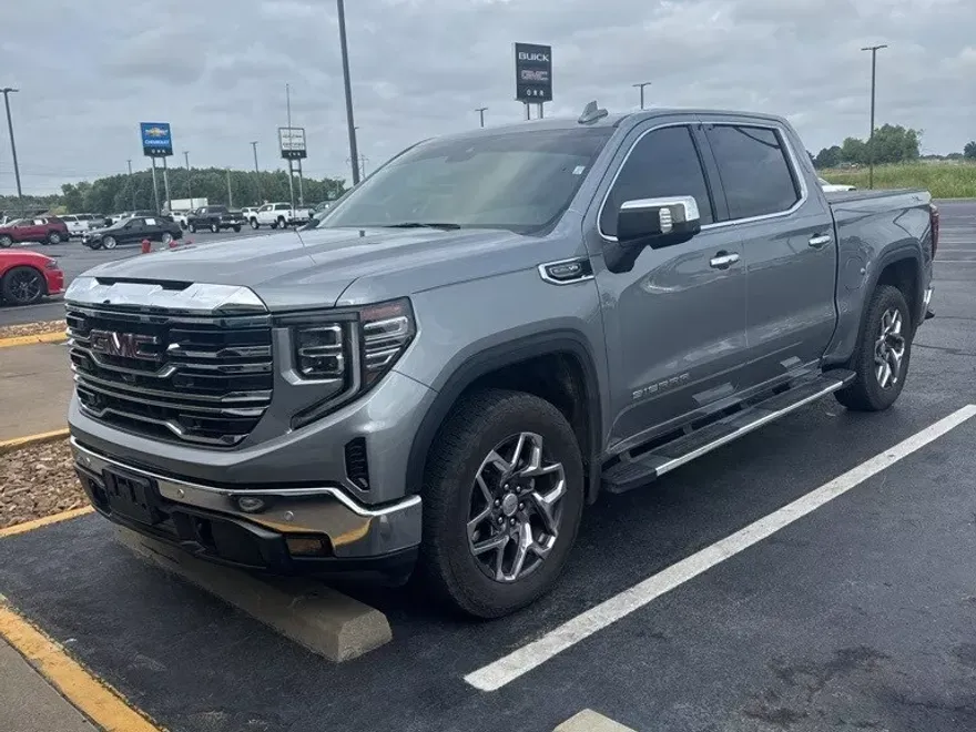 2024 Gmc Sierra 1500 SLT photo 1