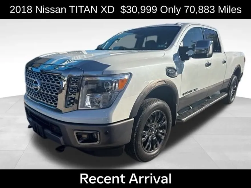 2018 Nissan Titan Platinum Reserve photo 1