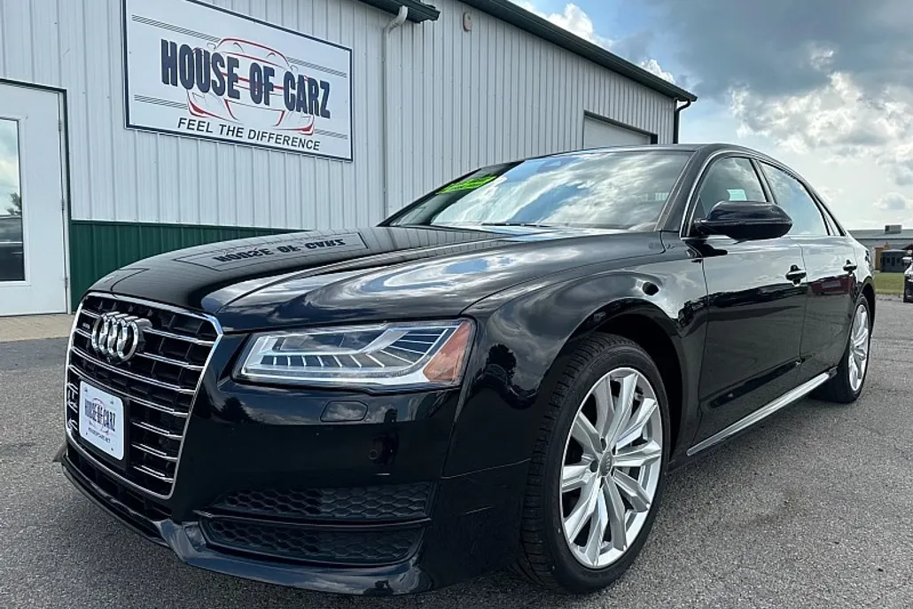 2017 Audi A8 3.0T Quattro L photo 1