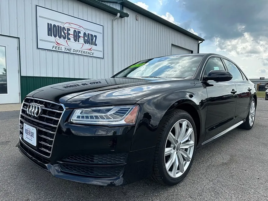 2017 Audi A8 3.0T Quattro L photo 1
