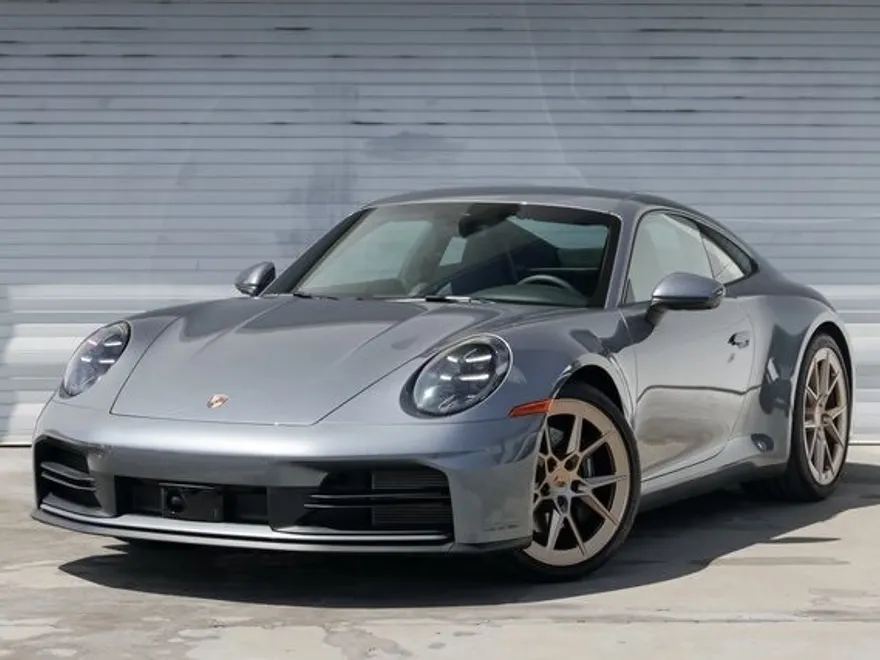 2025 Porsche 911 photo 1