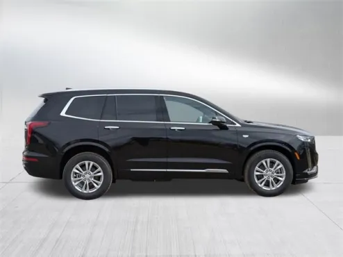 2025 Cadillac XT6 Luxury photo 4