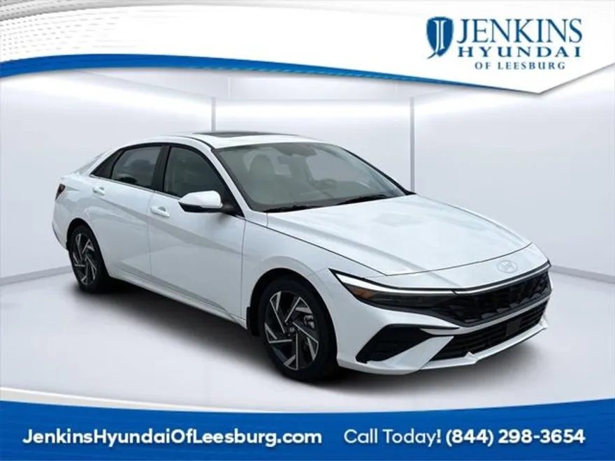 2025 Hyundai Elantra Limited photo 1