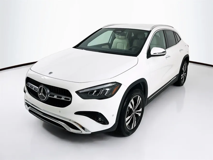 2025 Mercedes Benz GLA 250 photo 1