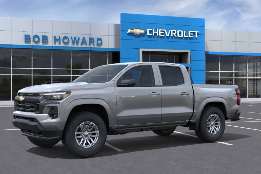 2026 Chevrolet Colorado LT photo 1