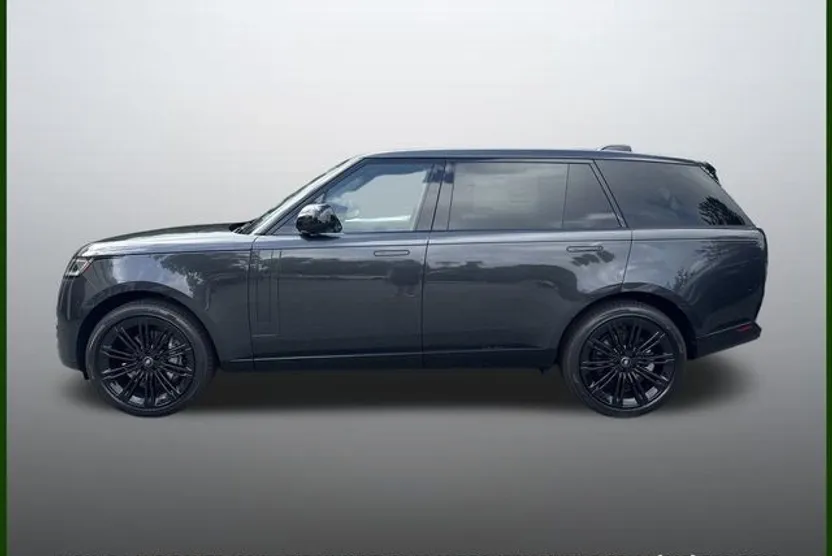 2025 Land Rover Range Rover SE photo 1