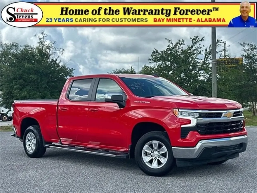2024 Chevrolet Silverado 1500 LT photo 1
