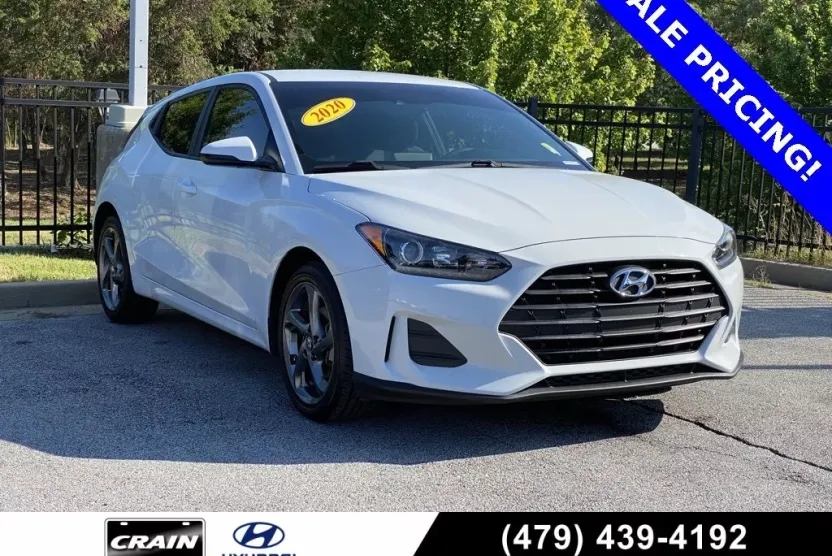 2020 Hyundai Veloster 2.0L Premium photo 1