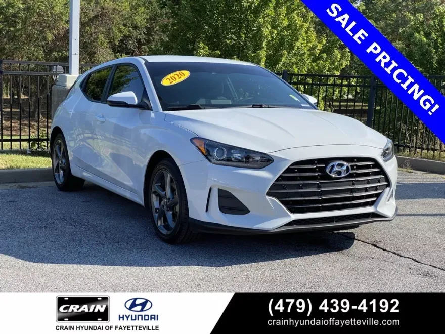 2020 Hyundai Veloster 2.0L Premium photo 1