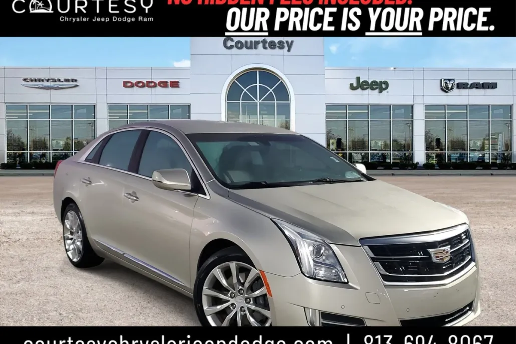 2016 Cadillac XTS Luxury photo 1