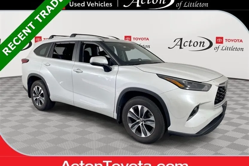 2023 Toyota Highlander Limited Platinum XLE XSE photo 1