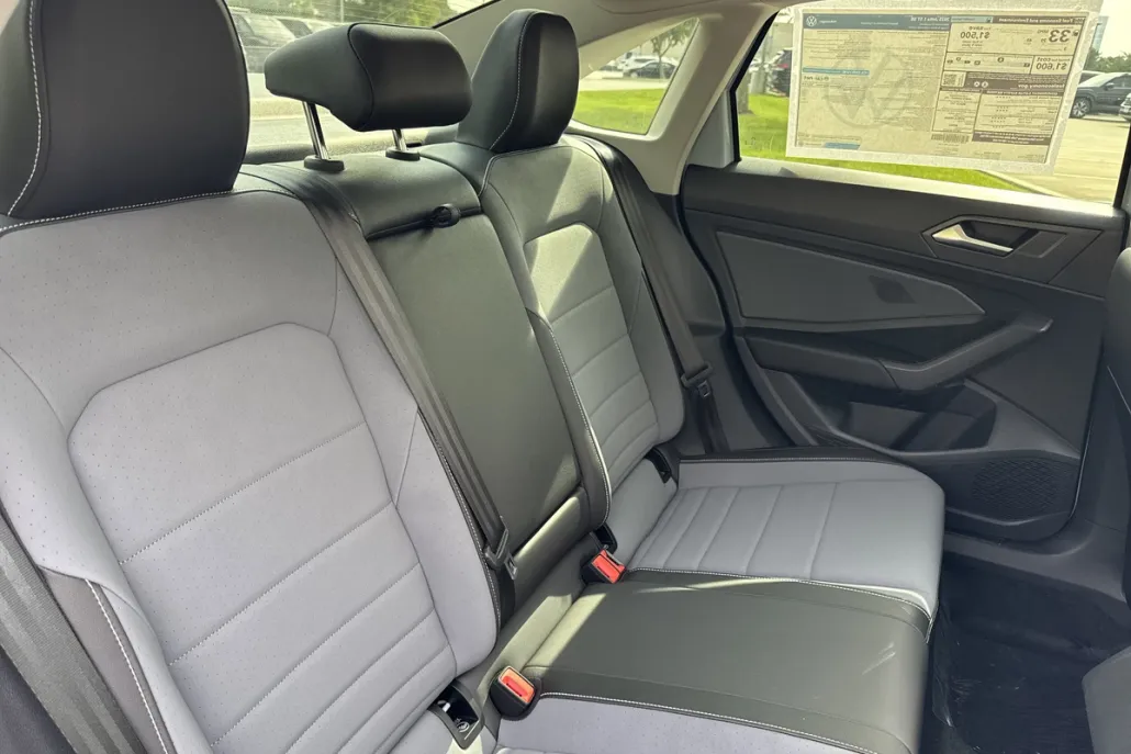 2025 Volkswagen Jetta 1.5T SE photo 1