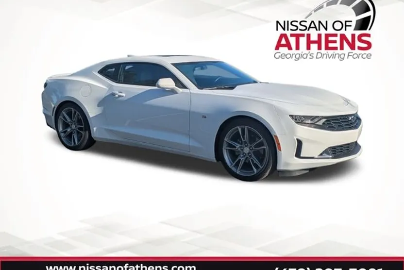 2023 Chevrolet Camaro 2LT photo 1