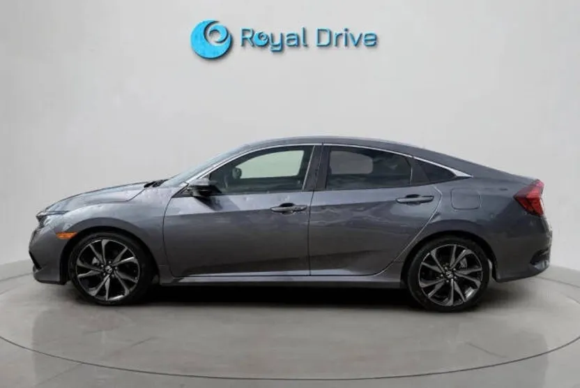 2021 Honda Civic Sport photo 1