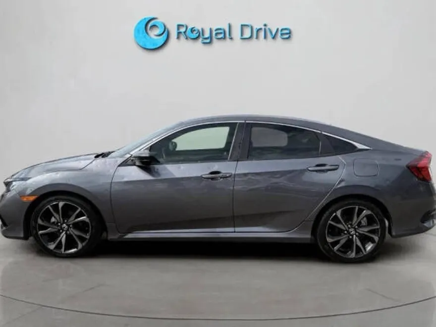 2021 Honda Civic Sport photo 1
