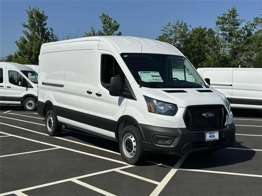 2025 Ford Transit photo 1