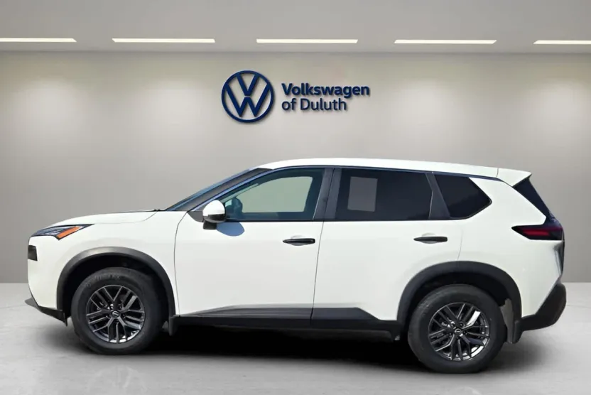 2022 Nissan Rogue S photo 1