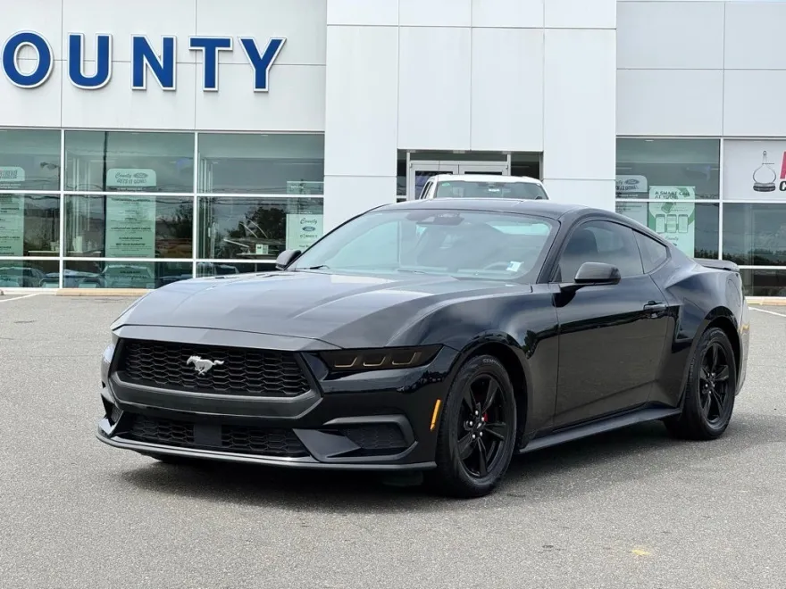 2024 Ford Mustang EcoBoost photo 1