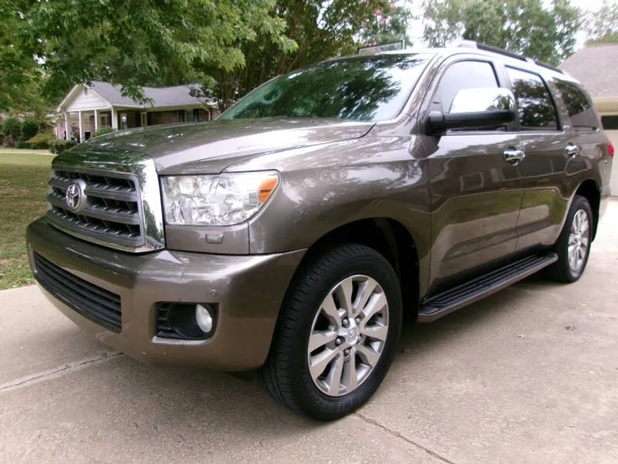 2014 Toyota Sequoia Limited photo 1