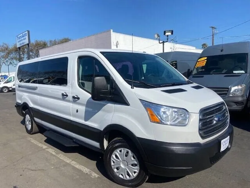 2019 Ford Transit XLT photo 1