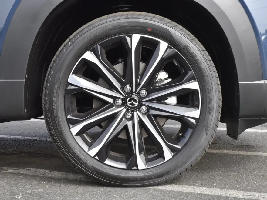 2025 Mazda CX-50 2.5 Premium Plus photo 1