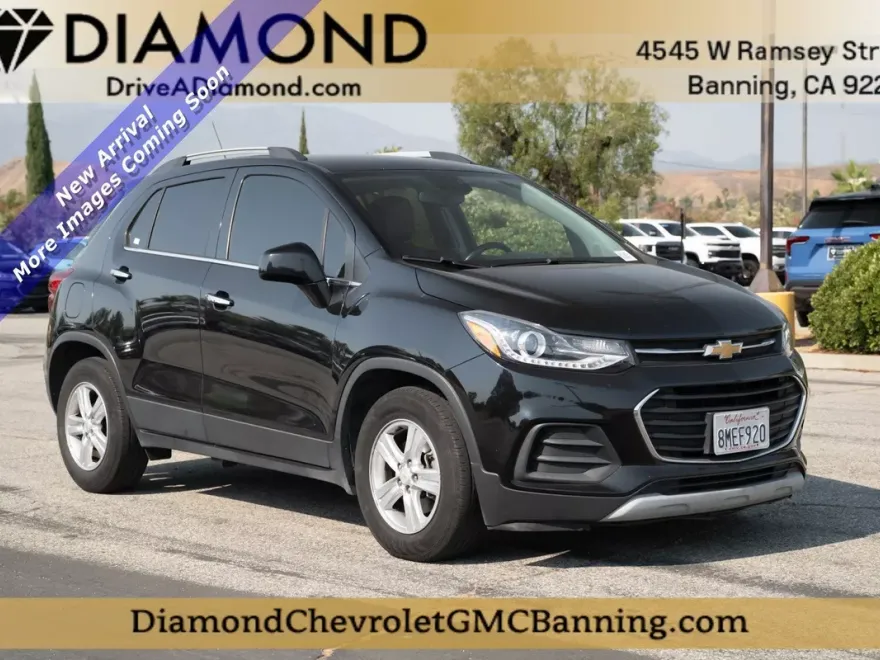 2020 Chevrolet Trax LT photo 1