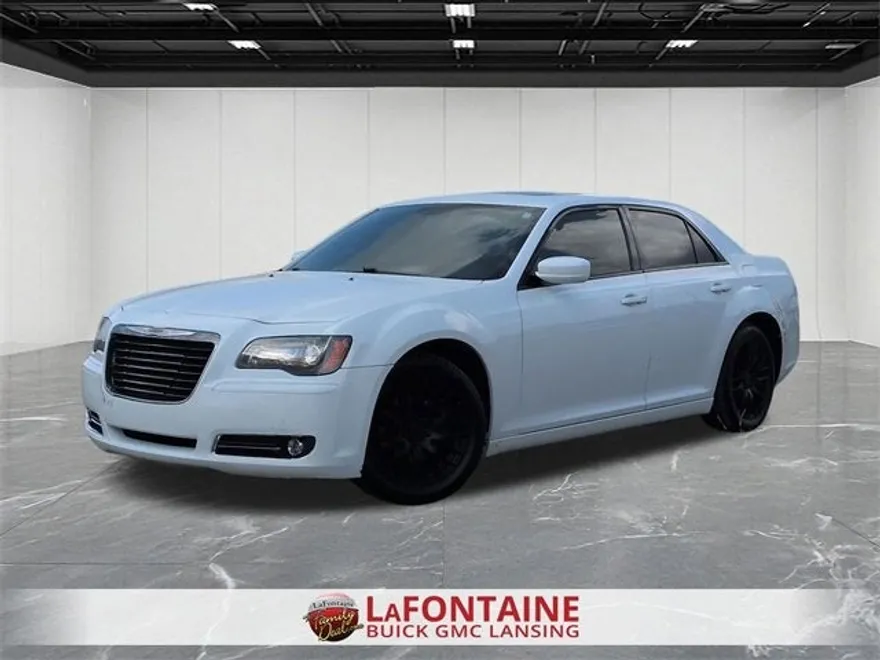 2014 Chrysler 300 S photo 1