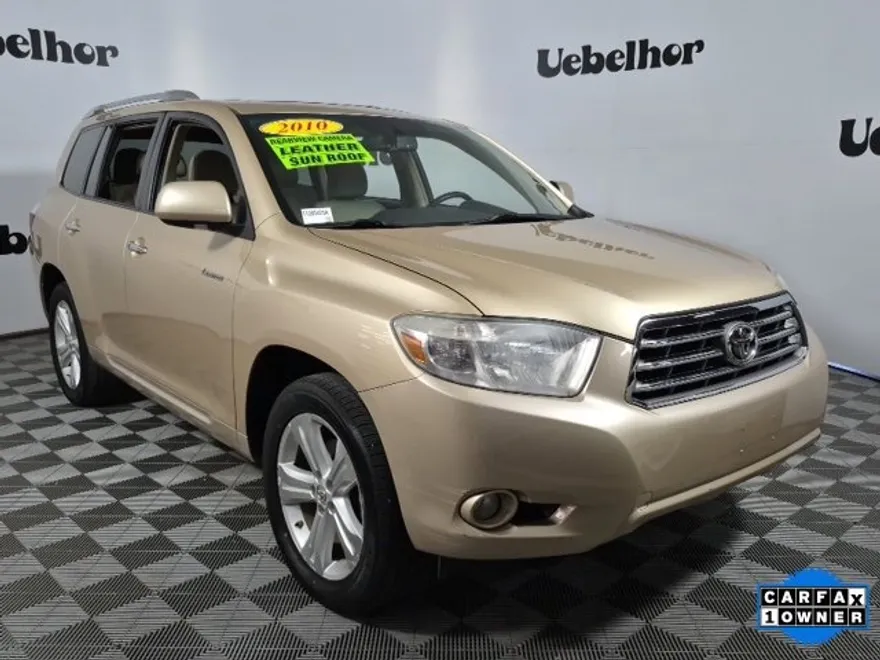 2010 Toyota Highlander Limited photo 1