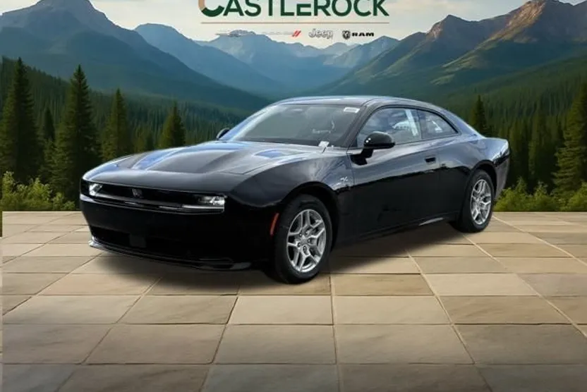 2025 Dodge Charger R/T photo 1