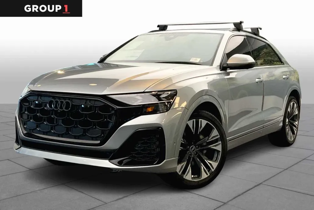 2025 Audi Q8 55 Prestige photo 1