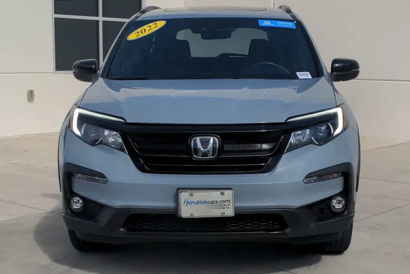 2022 Honda Pilot TrailSport photo 1
