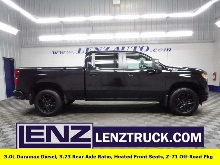 2024 Chevrolet Silverado 1500 RST photo 1