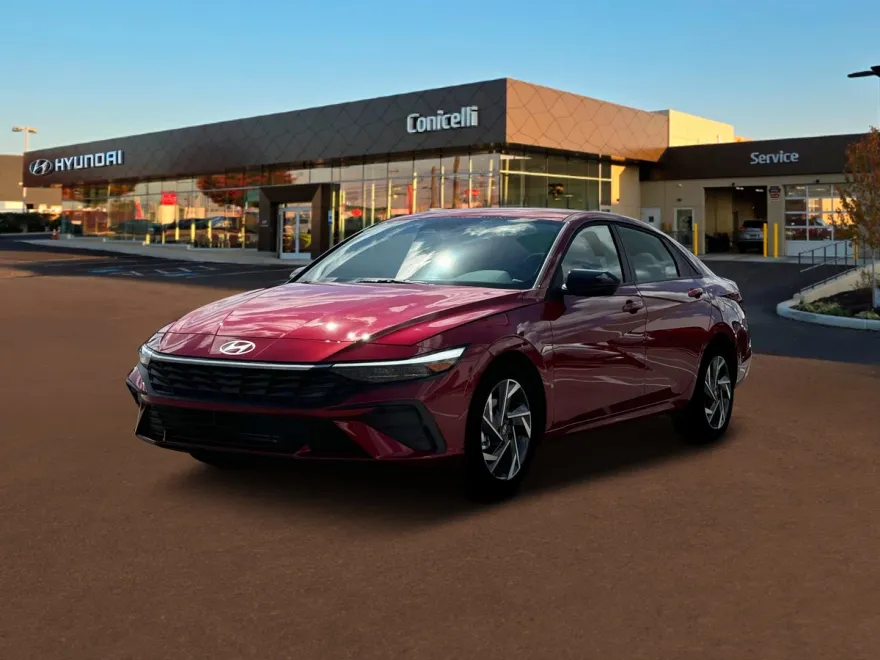 2025 Hyundai Elantra SEL Sport photo 1