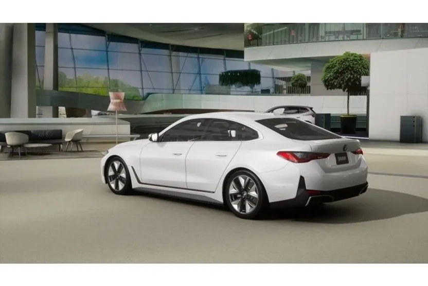 2025 Bmw i4 eDrive40 photo 1