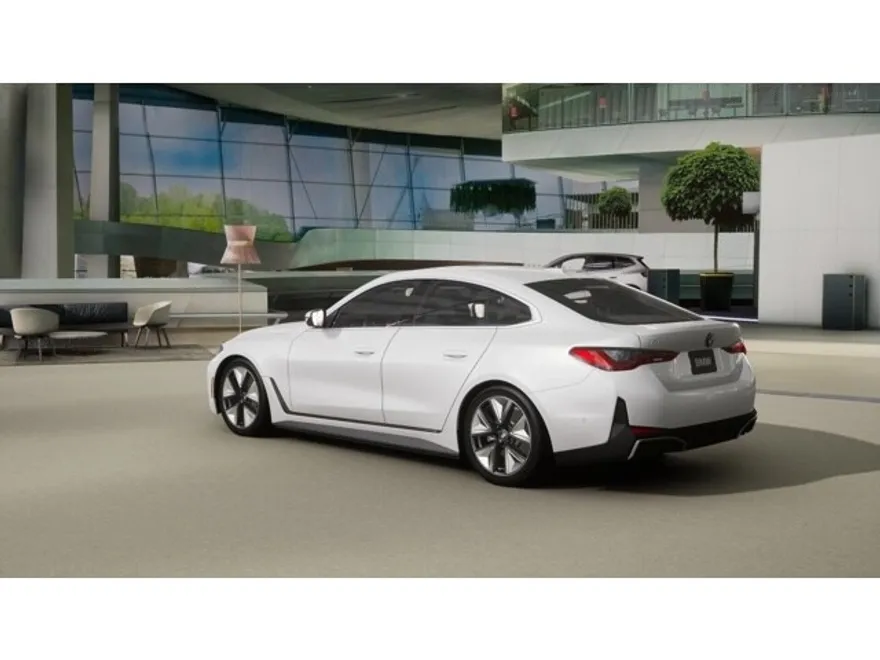 2025 Bmw i4 eDrive40 photo 1