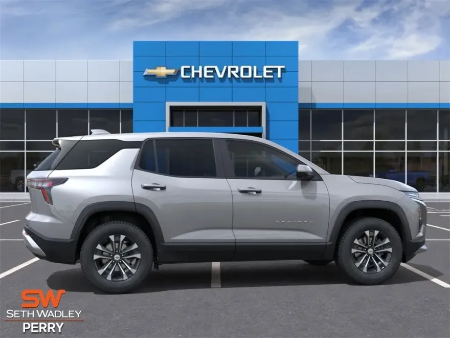 2026 Chevrolet Equinox LT photo 1