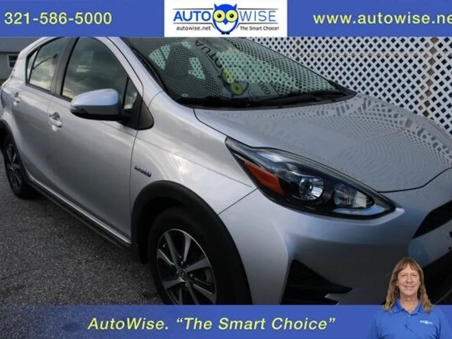2018 Toyota Prius C One photo 1