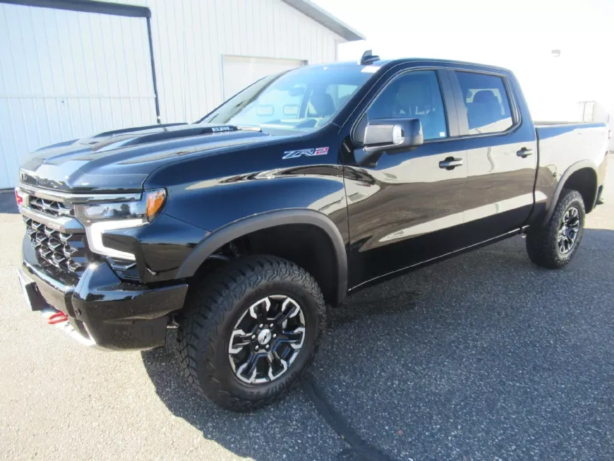 2026 Chevrolet Silverado 1500 ZR2 photo 1
