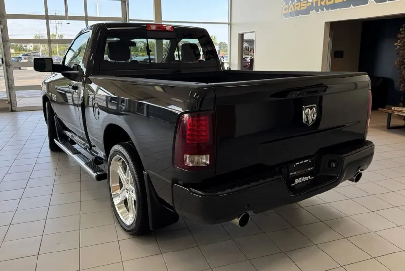 2016 Ram 1500 Sport photo 1